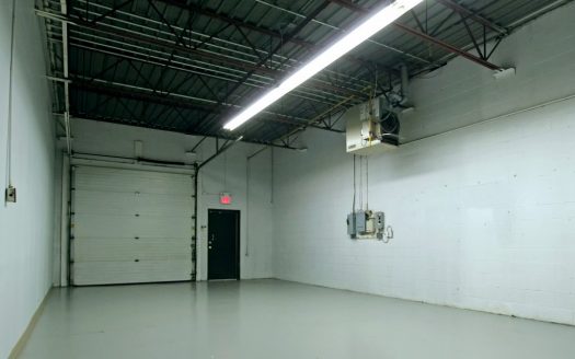 1585 Britannia Rd E # D12