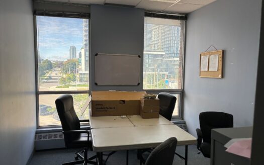 2175 Sheppard Ave E # 305