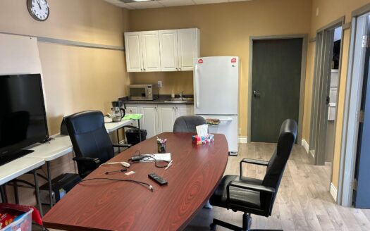 2175 Sheppard Ave E # 305