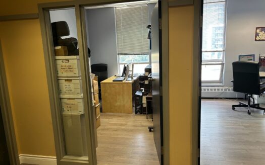 2175 Sheppard Ave E # 305