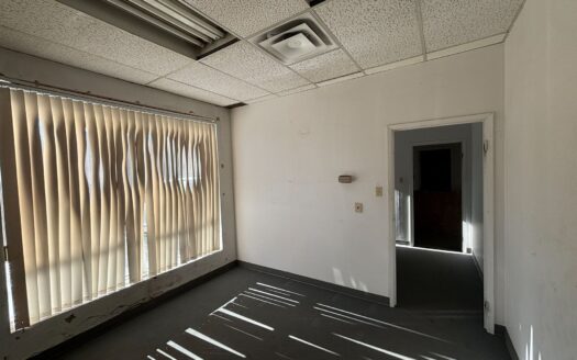 2265 Midland Ave # 4